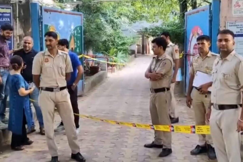 Ahmedabad Schools Receive Bomb Threat Emails, Searches Underway