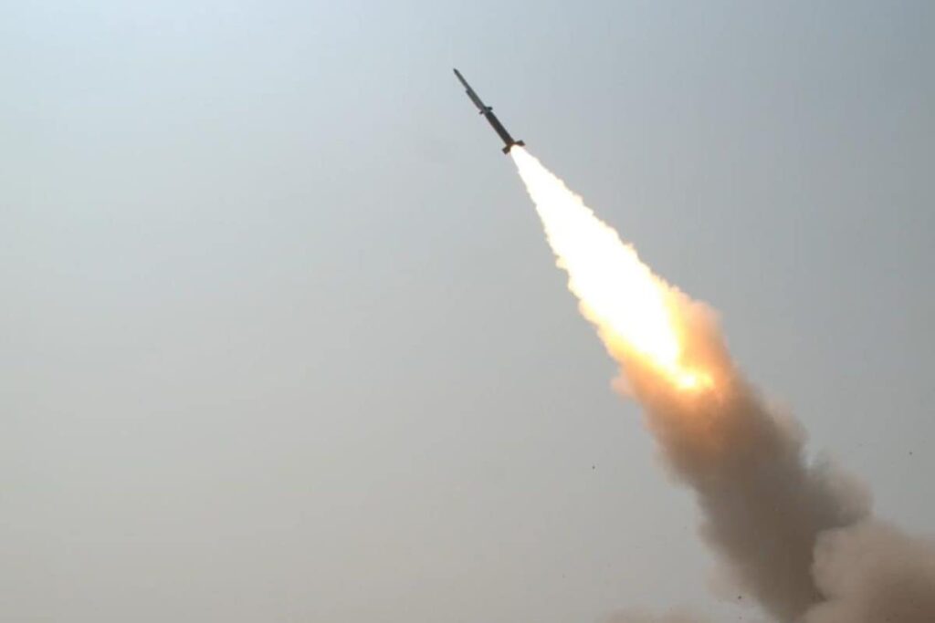 DRDO Tests Long-Range Missile Engine Solid Fuel Ducted Ramjet Off Odisha Coast | Video