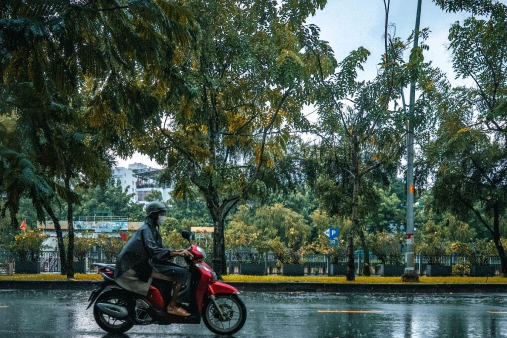 Rain Alert For Bengaluru: IMD Warns Of Heavy Showery Spell Over Next 2 Days