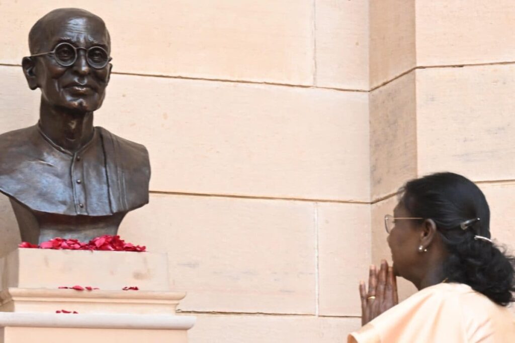 ‘Shedding Colonial Mindset’: C Rajagopalachari’s Bust Replaces Edwin Lutyens' At Rashtrapati Bhavan