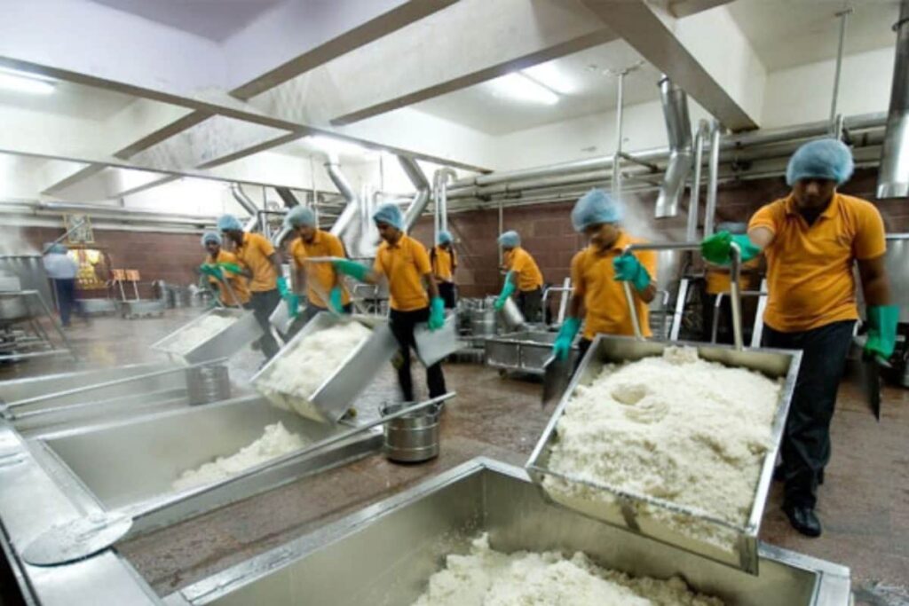 LPG Crisis Hits Homes, But India’s Mega Temple Kitchens Aren't Worried