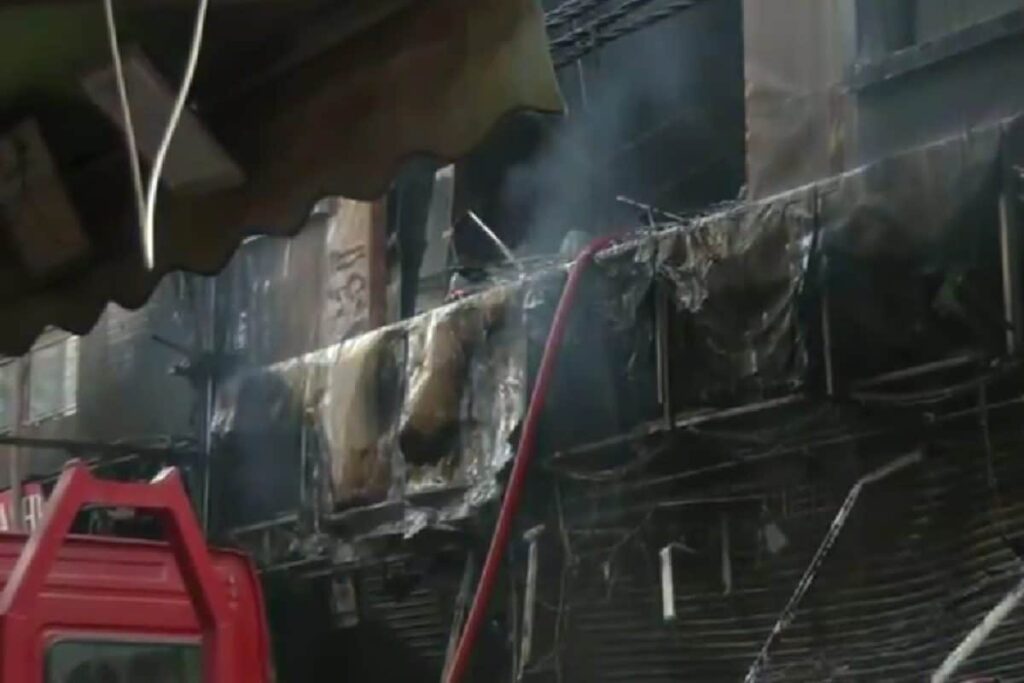 6 Dead After Massive Fire Breaks Out At Building In Delhi's Palam Area, Several Injured