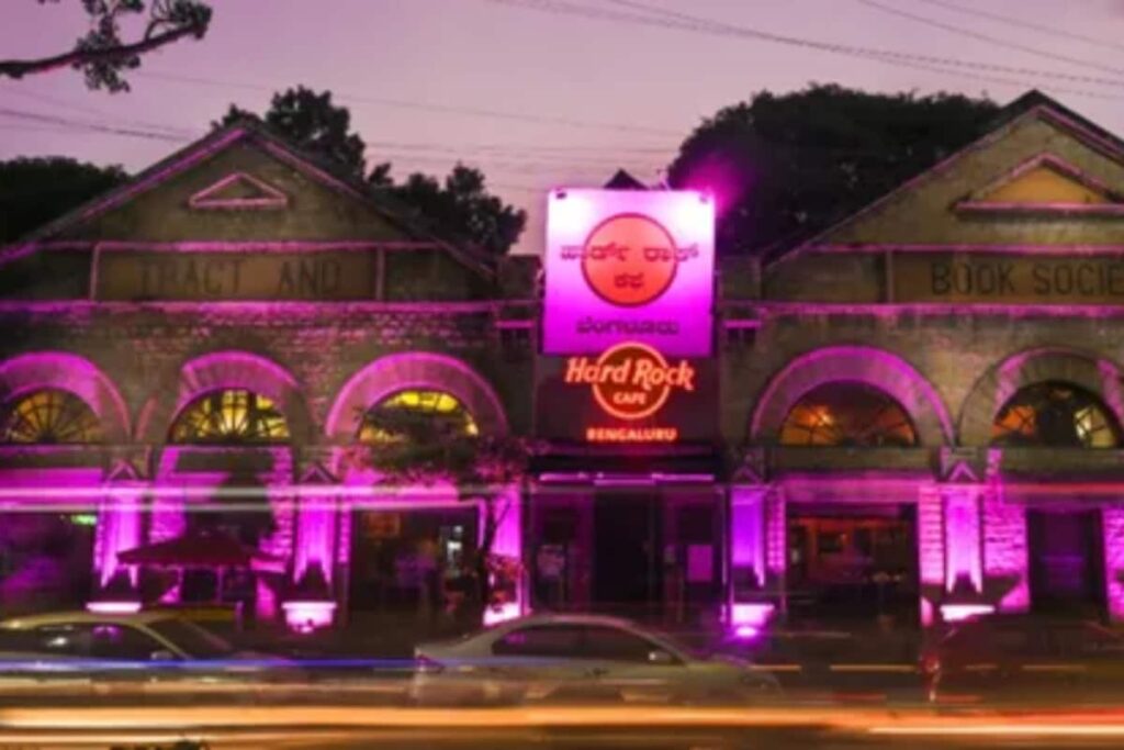 This Iconic Bengaluru Cafe Shuts Down After Franchise Termination, Leaves Locals In Shock