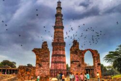 India’s Icons of History: The 5 Monuments Tourists Love Most