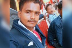 UP Man Beheads Ice-Cream Seller, Then Carries His Severed Head Home