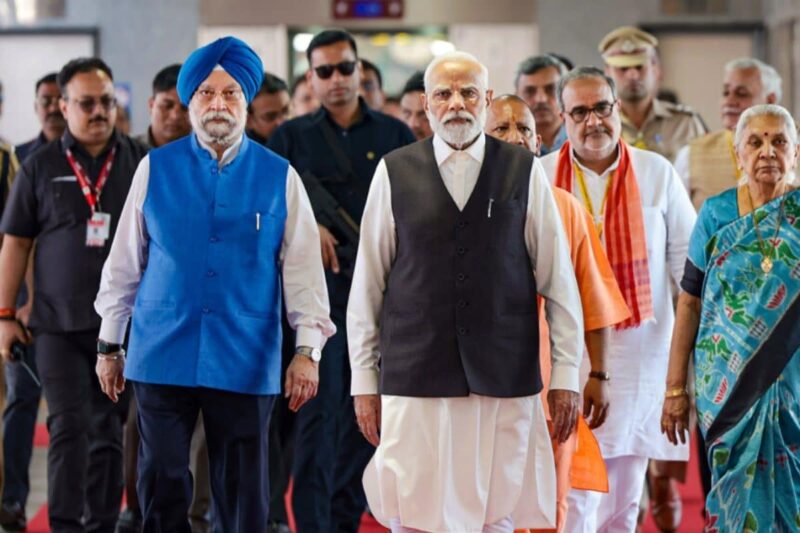 PM Modi Reviews LPG Situation In Meeting With Jaishankar, Oil Minister Hardeep Puri Amid Iran War