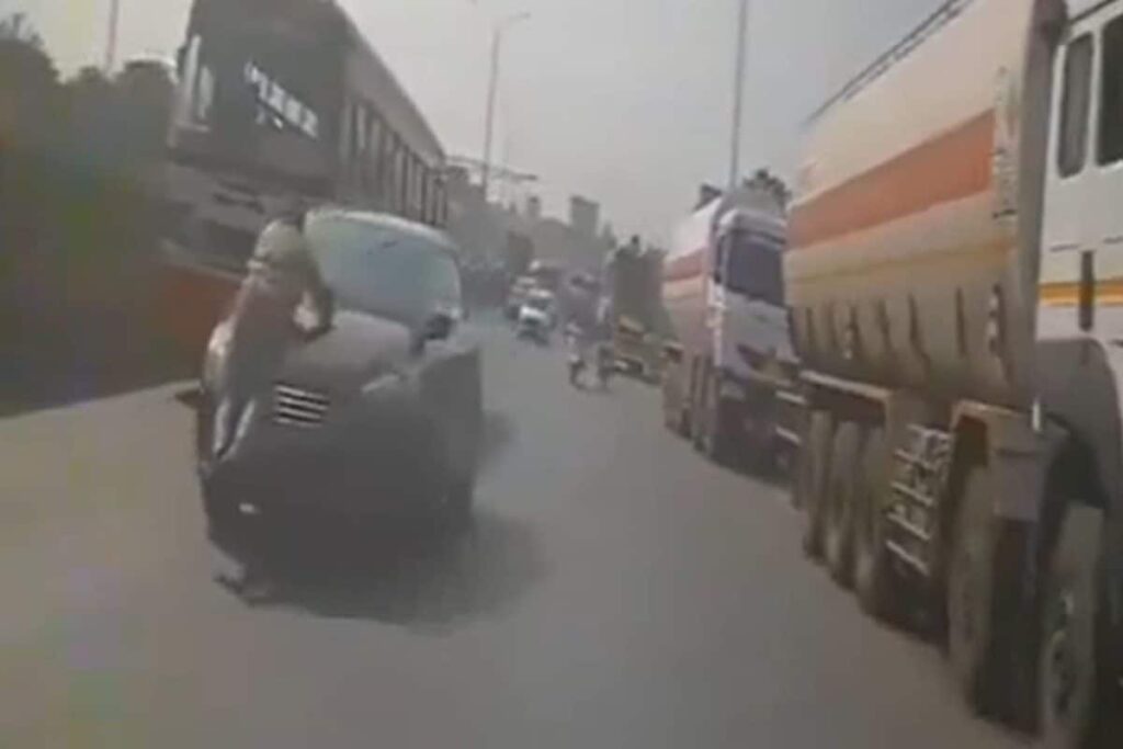 Car Rams Cop, Speeds Off With Him Clinging To Bonnet In Tamil Nadu | Video