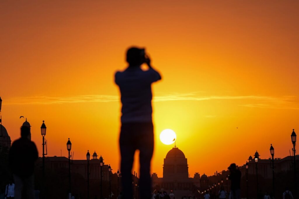 Death Of Spring? Delhi, North India Fast-Forward To 35°C In Early March