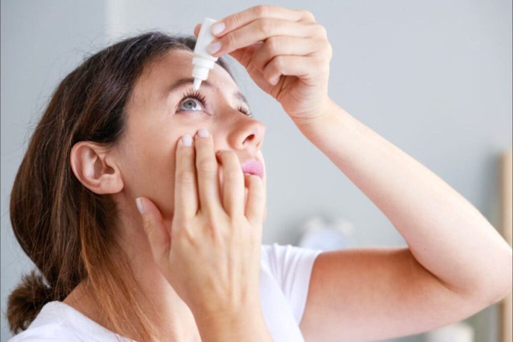 Commonly Sold Eye Drops Found to Be Unapproved, Regulator Orders Crackdown
