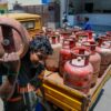 LPG Shortage Forces 20% Of Mumbai Hotels, Restaurants To Close, 50% May Shut Soon: Association