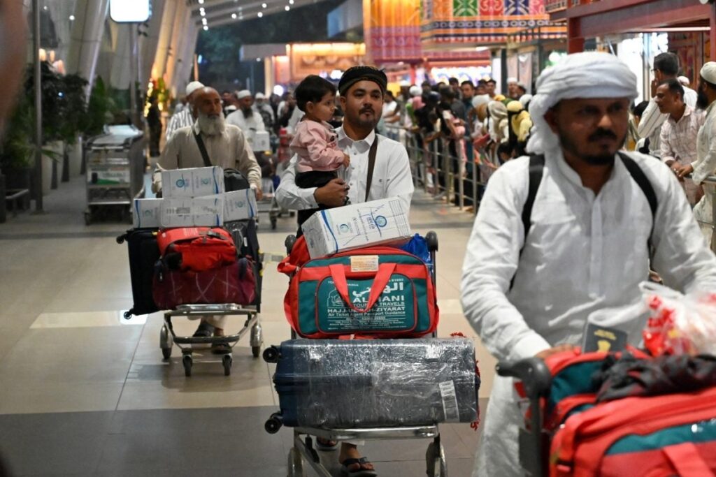 Construction Workers To Drivers: Over 1.2 Lakh From UP Stranded In Gulf Amid US-Israel-Iran War