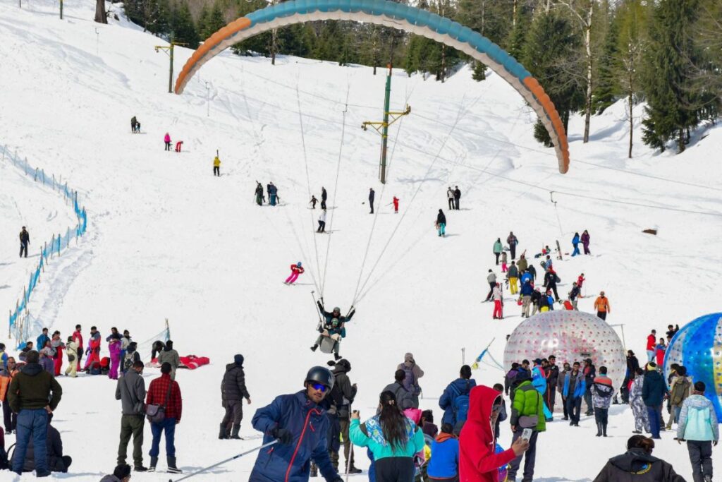 About 73% Drop In Bangladeshi Visitors Dragged Down India’s Foreign Tourist Arrivals In 2025