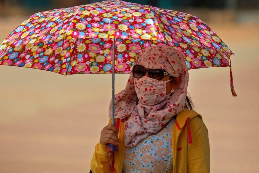 Chennai On Boil, 'Feels Like' 40°C This Poll Day: What Every Voter Must Carry To Stay Safe