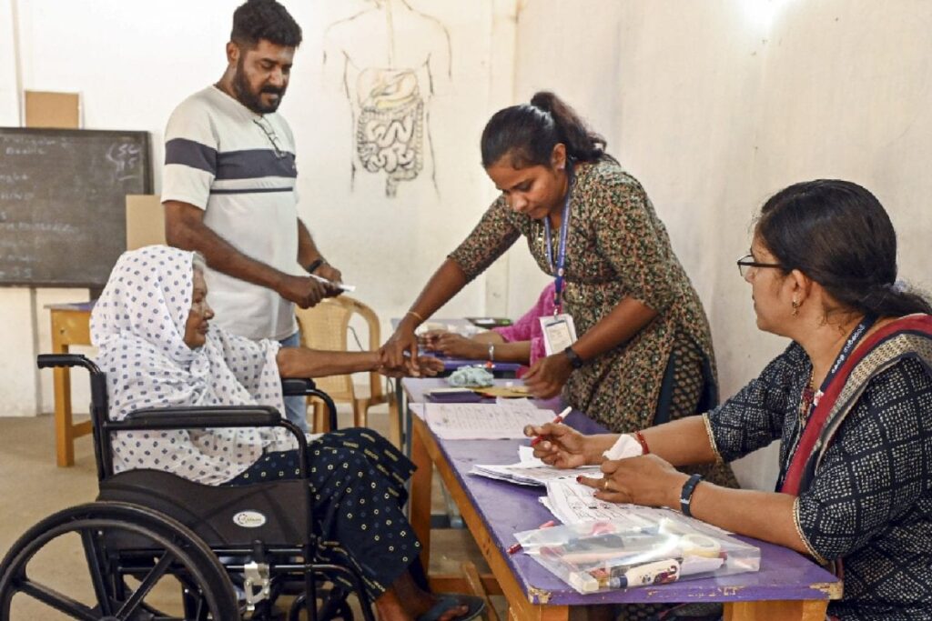 Exit Poll Kerala Assembly 2026: Time, Pollsters, Where To Watch