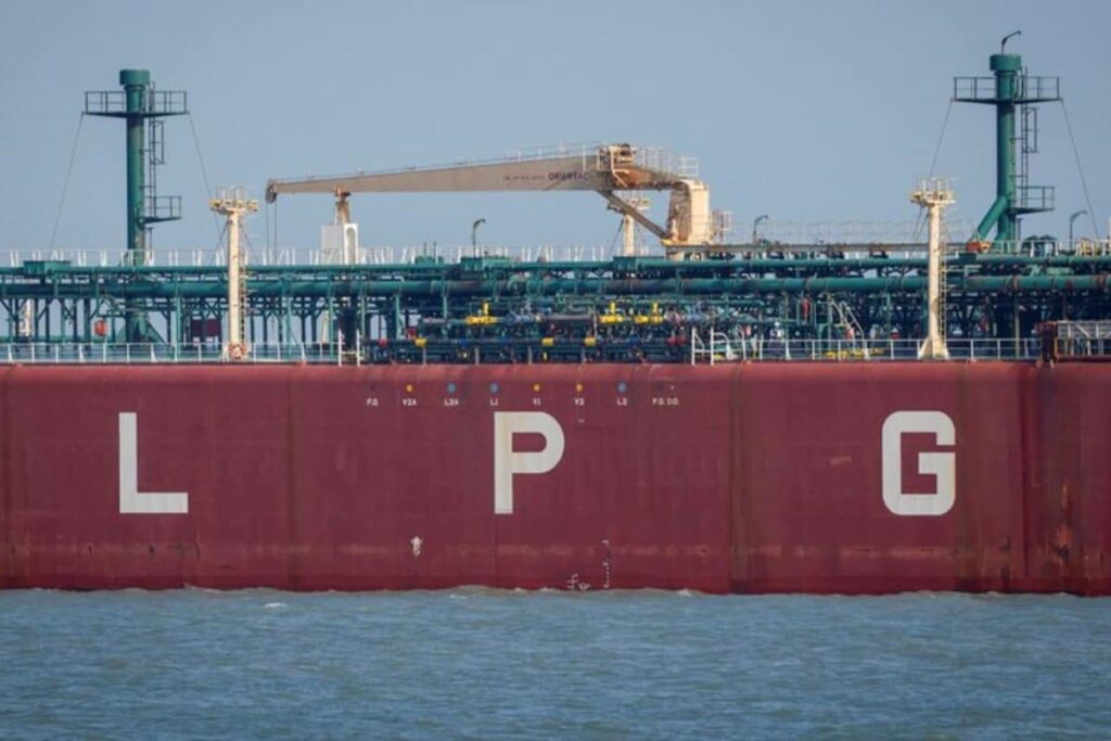 Govt Dismisses Reports On LPG Shortage, Says ‘Supply Stable; Misleading Reports Create Panic’