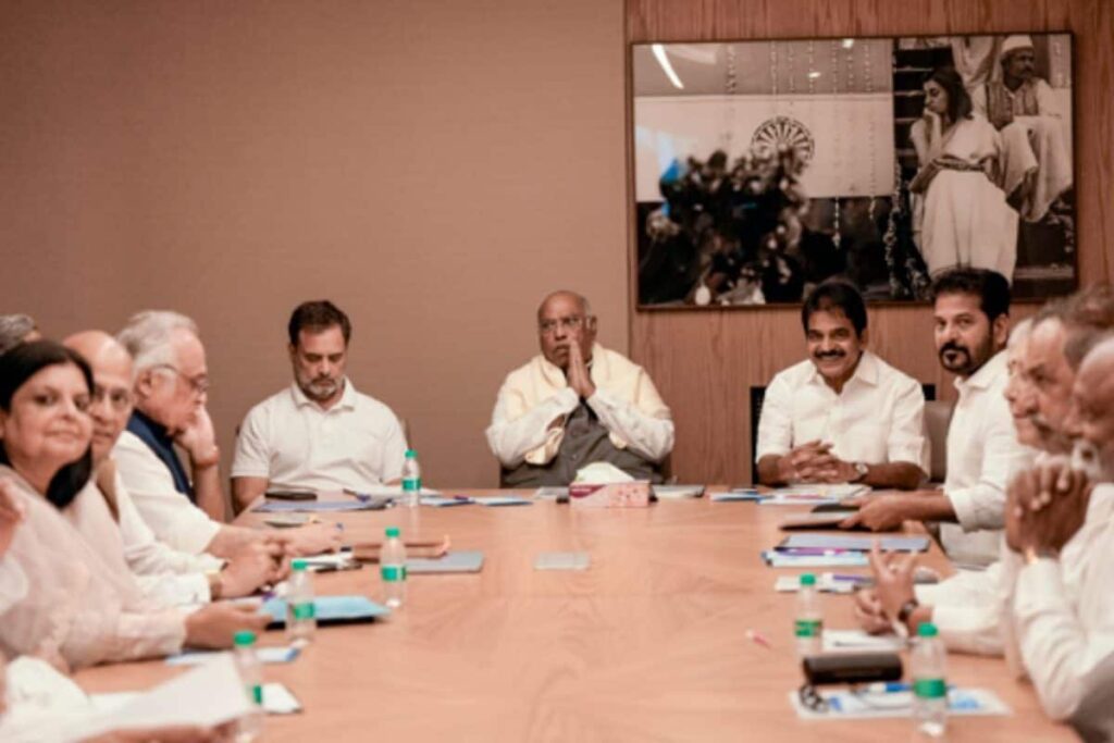 'Grave Consequences': Mallikarjun Kharge Warns Centre's Women Quota Move Violates Poll Code