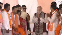 'Wind Of Change In Bengal': PM Modi Urges First-Time Voters To 'Root Out' TMC Govt