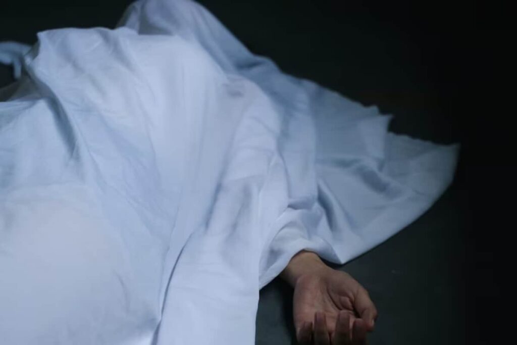 Gujarat Doctor Found Dead; Father Rejects Suicide Claim, Says ‘My Daughter Would Not Do This’