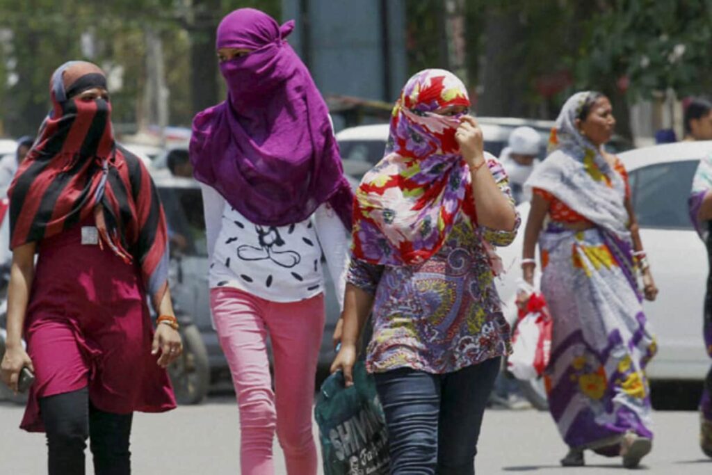 Extreme Heat Sweeps North India; Temperatures Said To Touch 45°C Mark