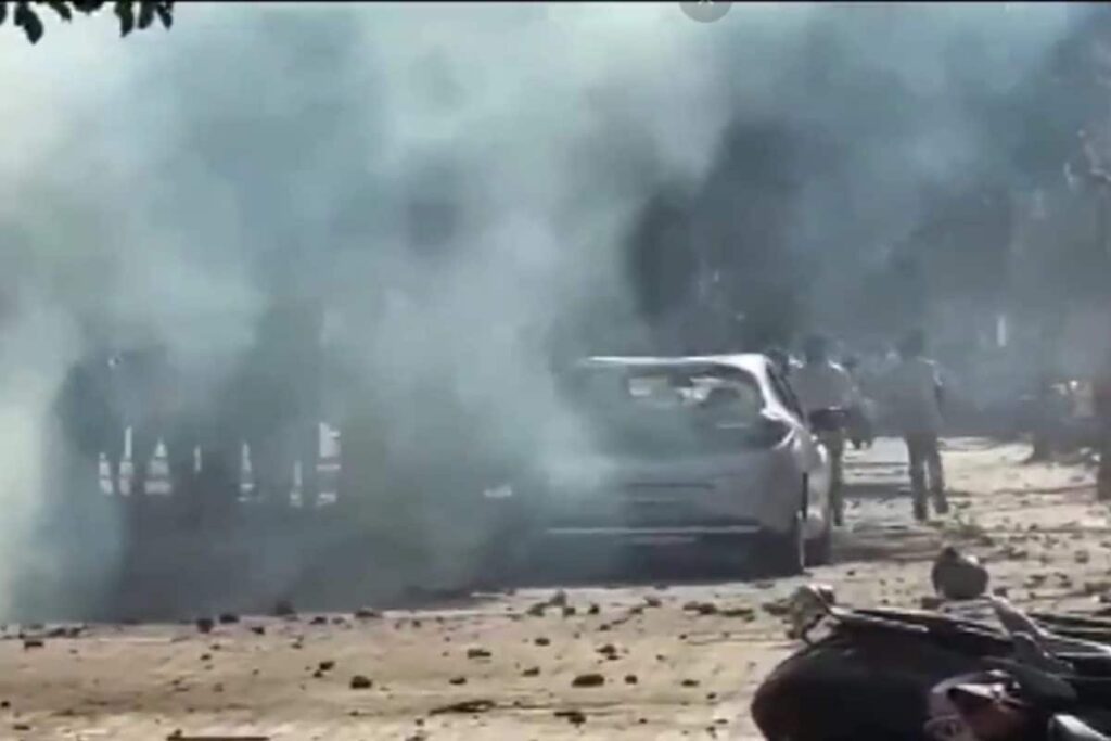 Workers’ Protest Over Pay Hike Turns Violent In Noida; Stones Pelted, Vehicles Damaged