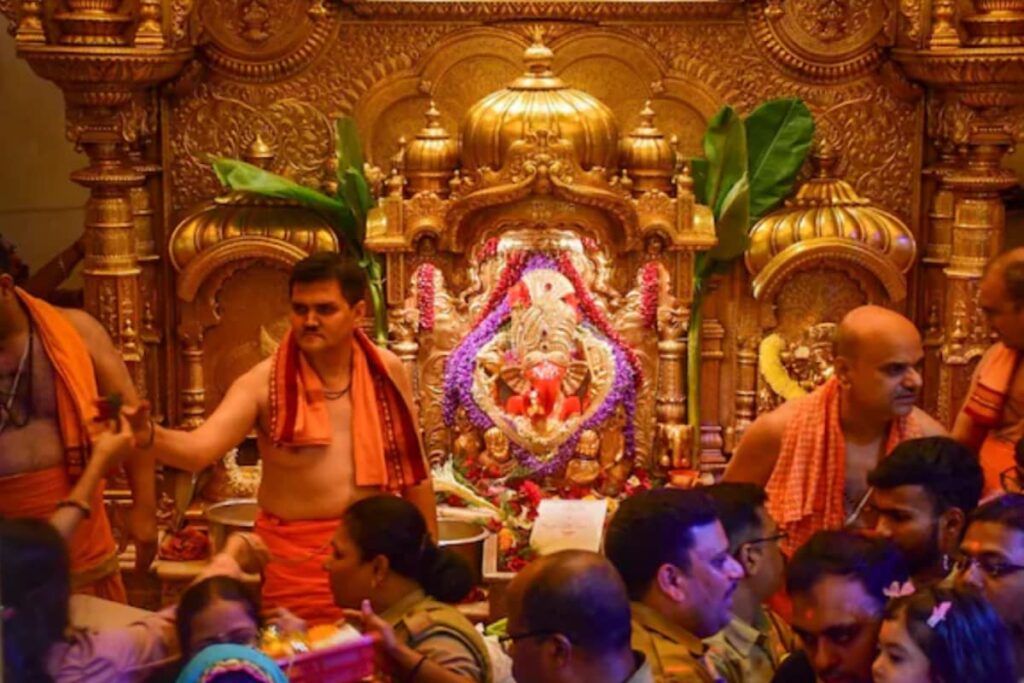 Gold At ₹1.5L Per 10g, Devotees At All-Time High: How Siddhivinayak Earned Record ₹182 Cr In FY26
