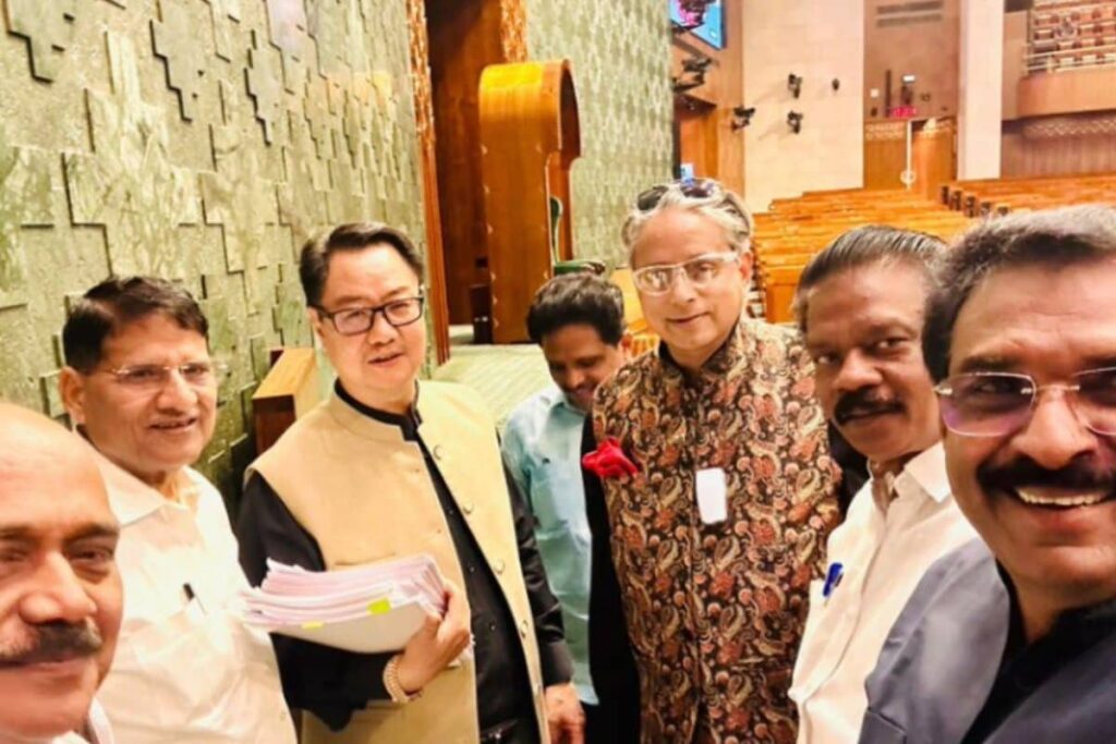 'No One Could Ever Call Me Anti-Women': Tharoor Recalls Exchange With Rijiju After Women’s Bill Defeat