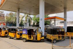 MGL Hikes Mumbai CNG Price To Rs 84/kg, Auto Unions Seek Fare Revision