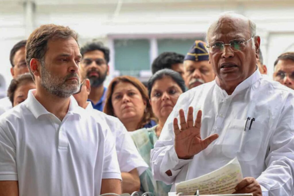 Congress Leaders Huddle In Kerala To Pick New CM, Selection Process Begins Thursday