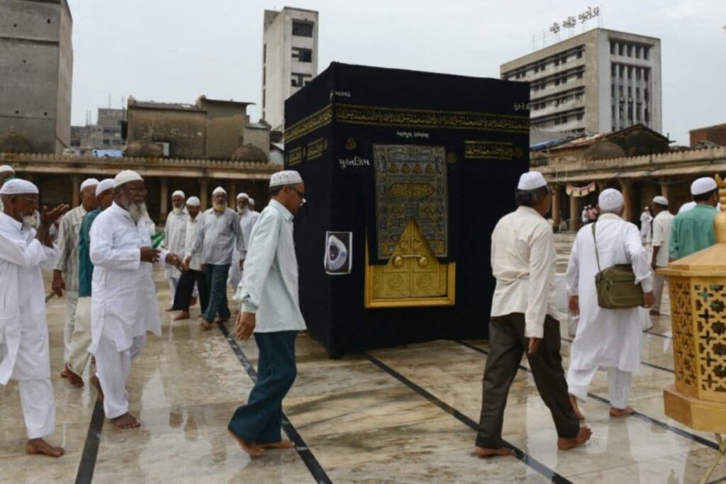 Row Erupts After Haj Airfare Hiked By Rs 10,000, Centre Defends Move Citing West Asia Crisis