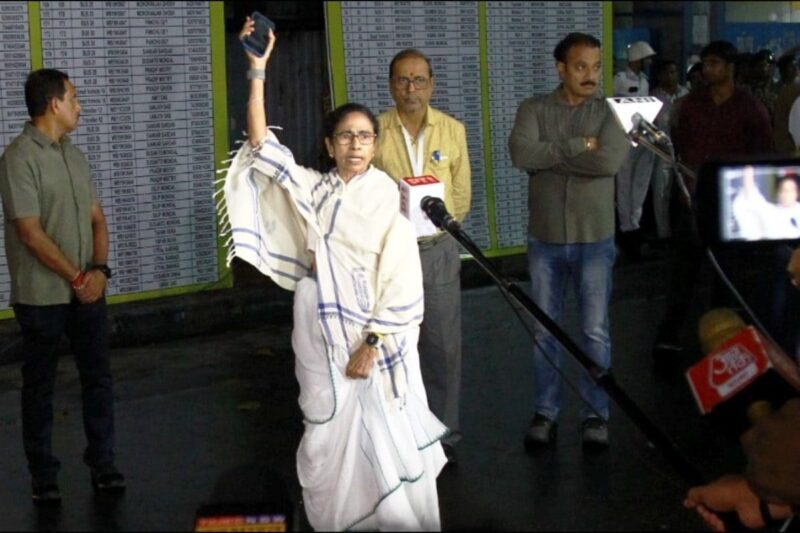 Kolkata Police Imposes Section 163 After Mamata Banerjee's Surprise Visit To EVM Strongroom