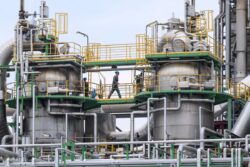India Seeks Fresh US Waiver Extension On Russian Oil Amid Global Supply Disruptions
